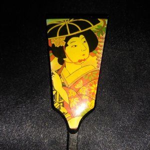 Geisha girl brooch